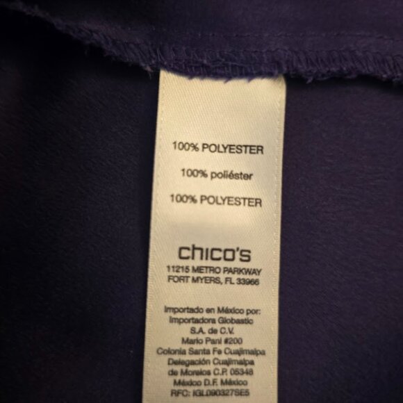CHICOS PURPLE BLOUSE SIZE 1 MEDIUM (8) RELAXED VNECK SATIN TRIM ON COLLAR - Picture 8 of 10